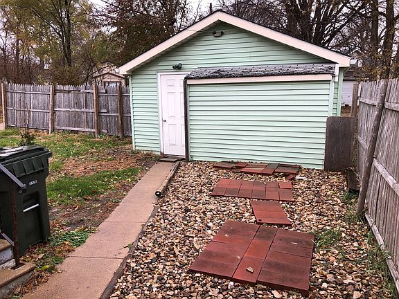 4th image of 316 Park Rd