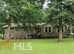 170 Holly Hill Rd, Fayetteville, GA 30214