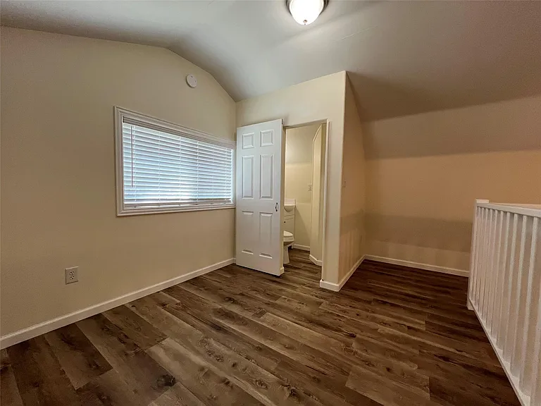 436 Shadywood Dr — Photo 13