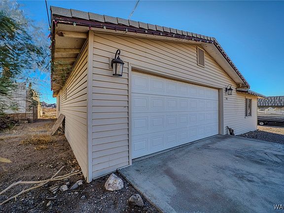 3rd image of 3318 E Katherine Drive