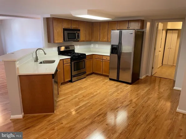 1421 N Van Dorn St #C, Alexandria, VA 22304