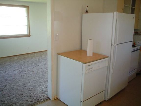 5th image of 1230 Cottage St SE