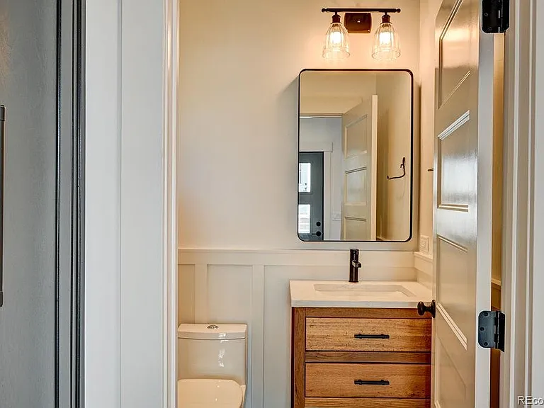 424 Pinon St — Photo 12