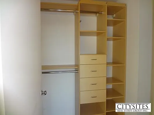 Rented by Keller Williams NYC | media 20