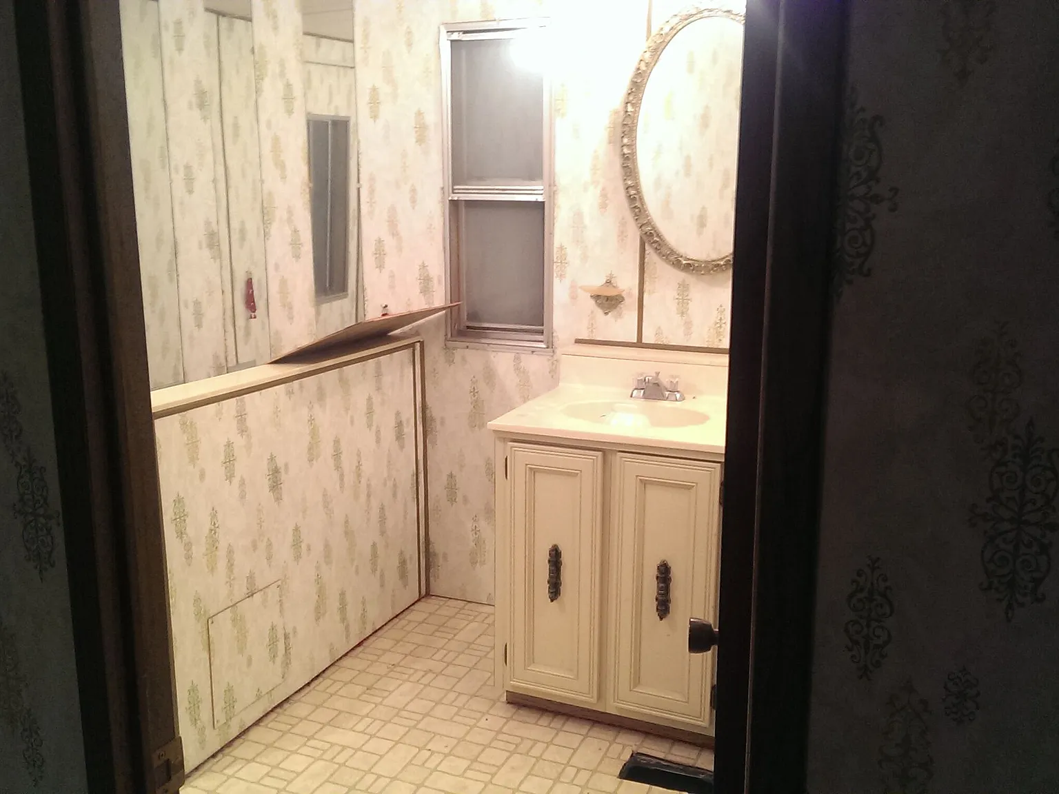 2 bed, 996 sqft, $1,275 — Photo 2