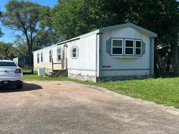 1500 E 12th, North Platte, NE 69101