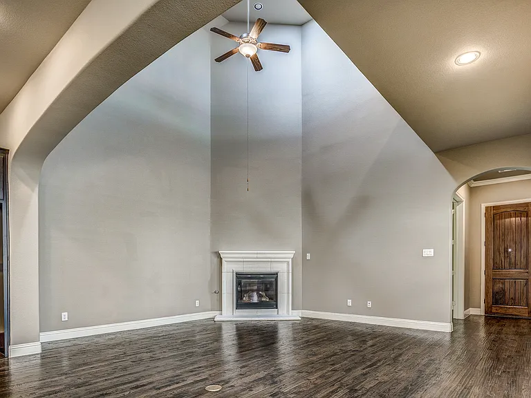 534 Evergreen Dr — Photo 23