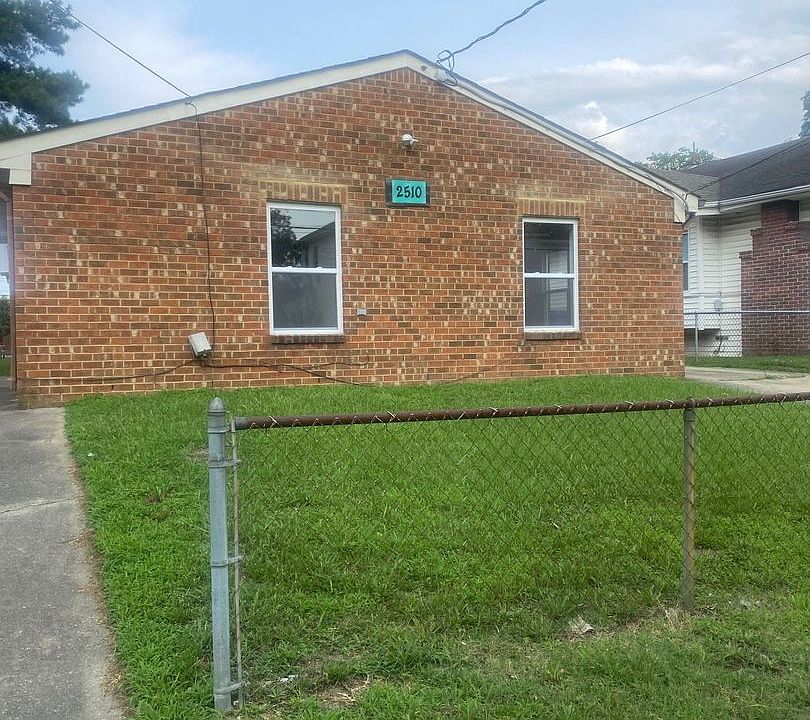 1st image of 2510 Grandy Ave