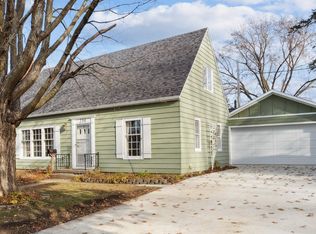 230 Maryland Ave, Waterloo, IA 50701