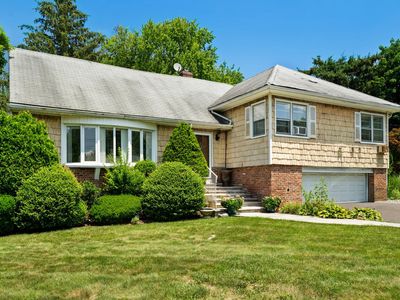 63 Bonnie Meadow Road, Scarsdale, NY, 10583