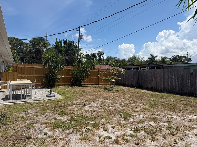 2013-2015 Tetlow Pl — Photo 30