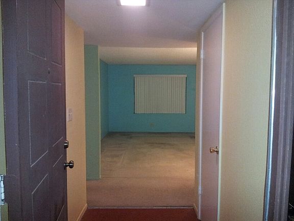 2nd image of 4814 W Dahlia Dr