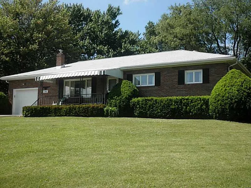 106 Westwood Mnr photo 1