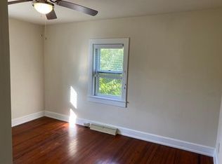 738 E Main St, Berryville, VA 22611