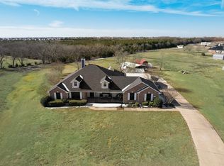 246 Meadow Ridge Cir, Royse City, TX 75189