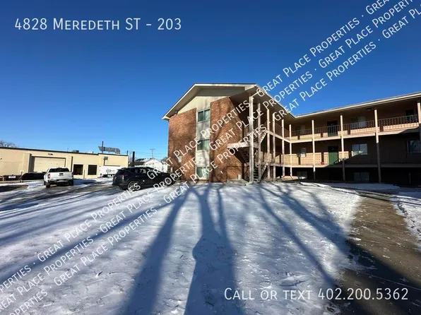 4828 Meredeth St #203, Lincoln, NE 68506