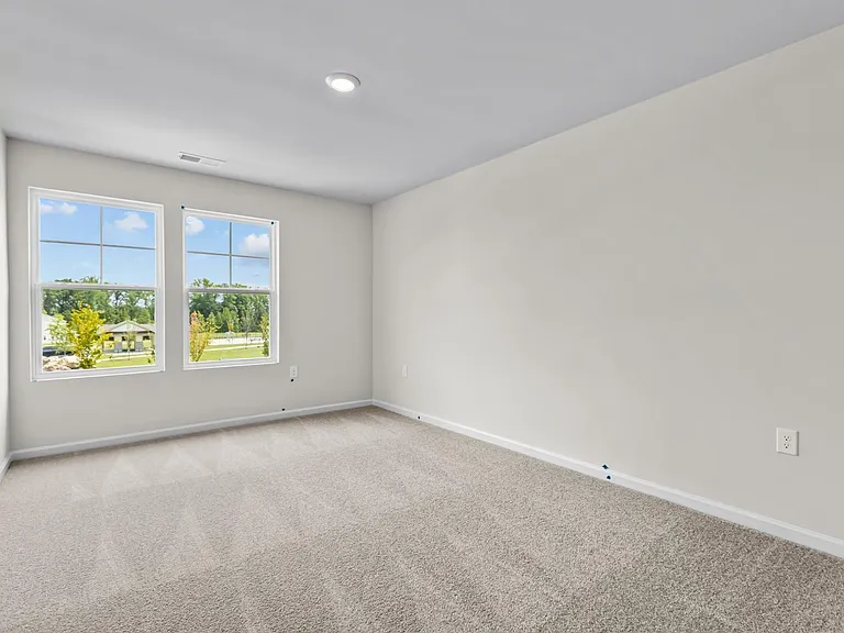 5104 Anamosa St — Photo 16