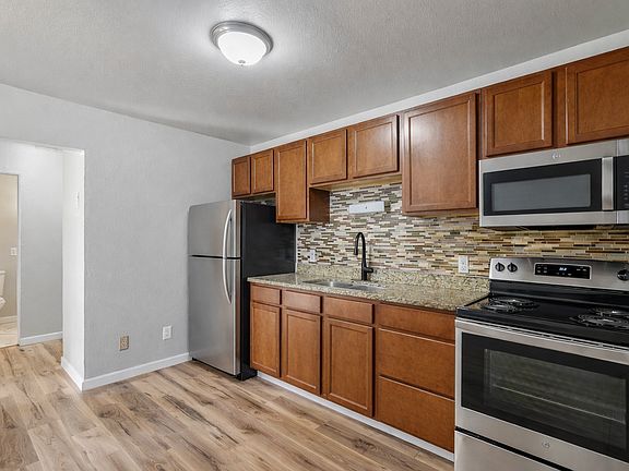 4th image of 3341 E Fountain Blvd #7eb54470f