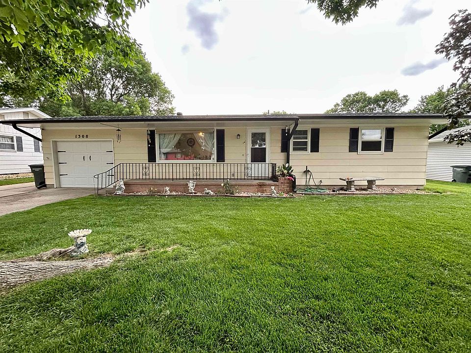 1st image of 1308 Arapahoe Ave