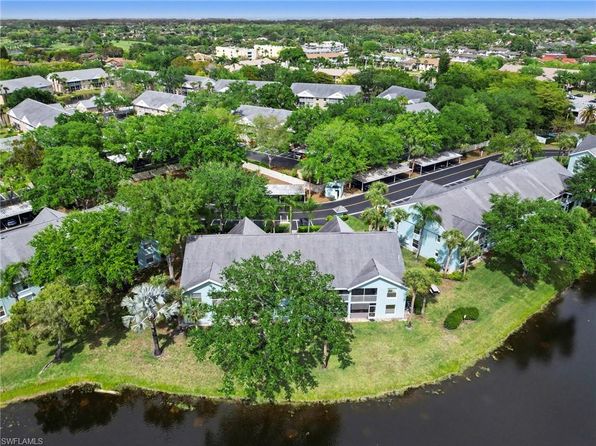 153 Wading Bird CIR #J201, NAPLES, FL 34110