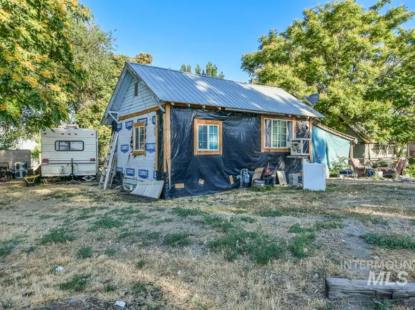 109 Parma Rd, Parma, ID 83660