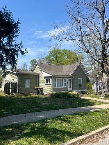 1003 N Woodburn Ave Photo 1