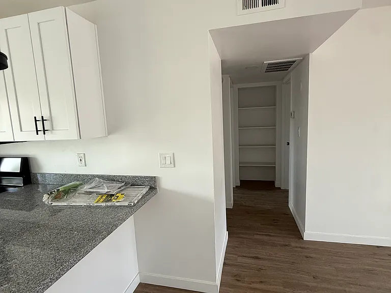 450 S Stapley Dr #C — Photo 12