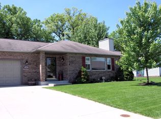 469 Gavin Pkwy, Kewaskum, WI 53040
