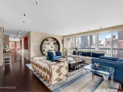 300 E 59th St APT 1001, New York, NY, 10022