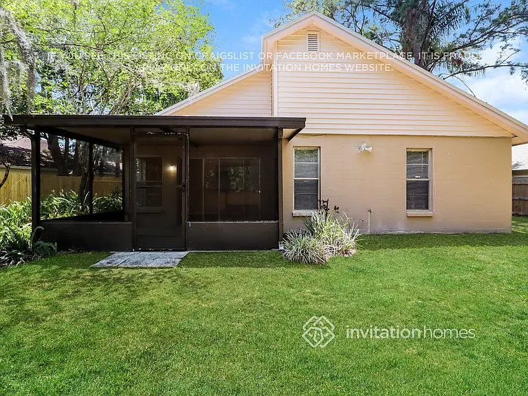 12838 Coverdale Dr — Photo 16