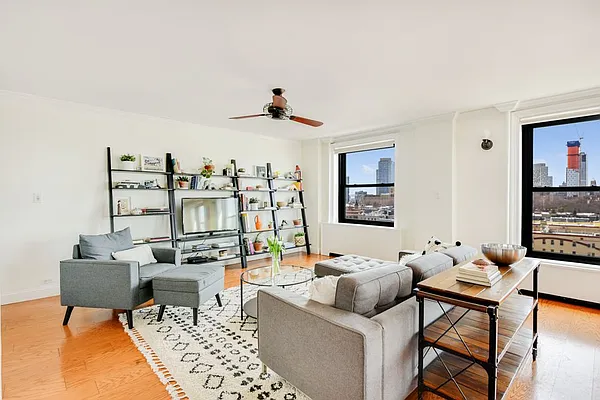 Sold by Compass | media 2
