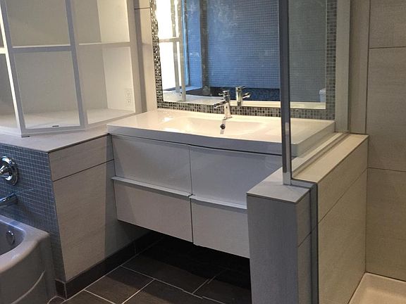 MASTER BATH VANITY