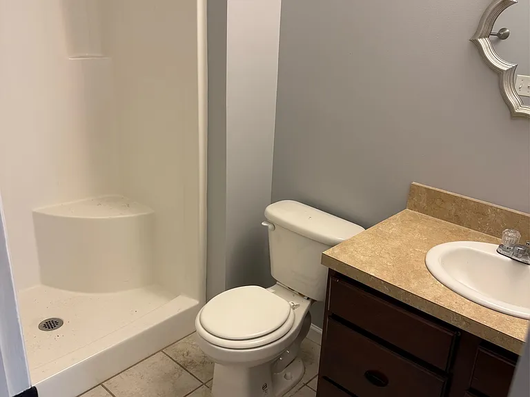 Hallway Bathroom main
