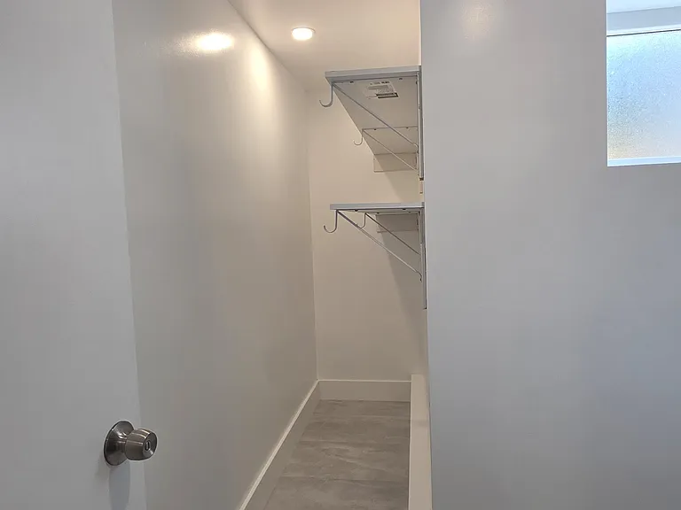 373 Avalon Dr #A — Photo 12