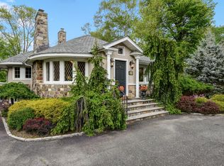 355 Old Short Hills Rd, Short Hills, NJ 07078