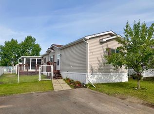 10615 88th St, Grande Prairie, AB T8X 1P5