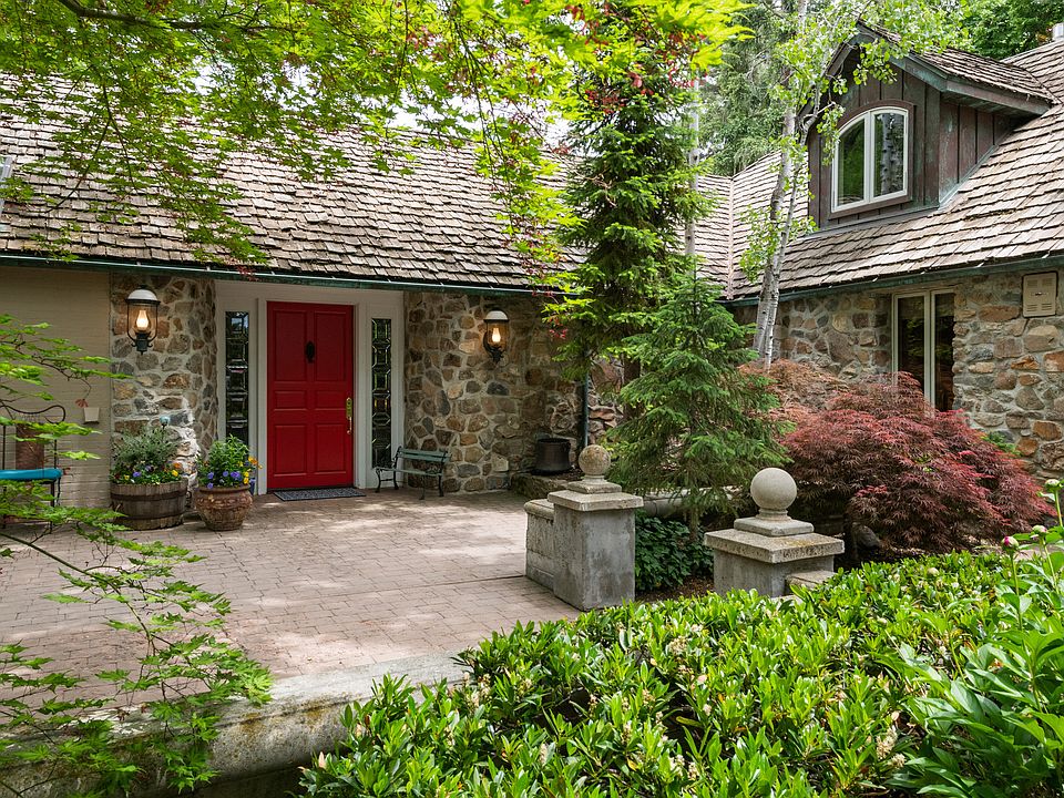 2494 E Walker Ln, Holladay, UT 84117 MLS 1881024 Zillow