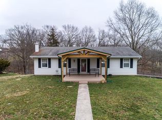 2000 N Mapleview Ct, Columbia, MO 65202