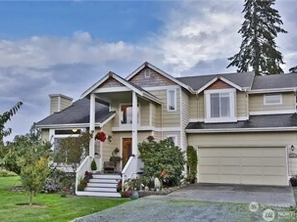 5007 Chipshot Way, Freeland, WA 98249