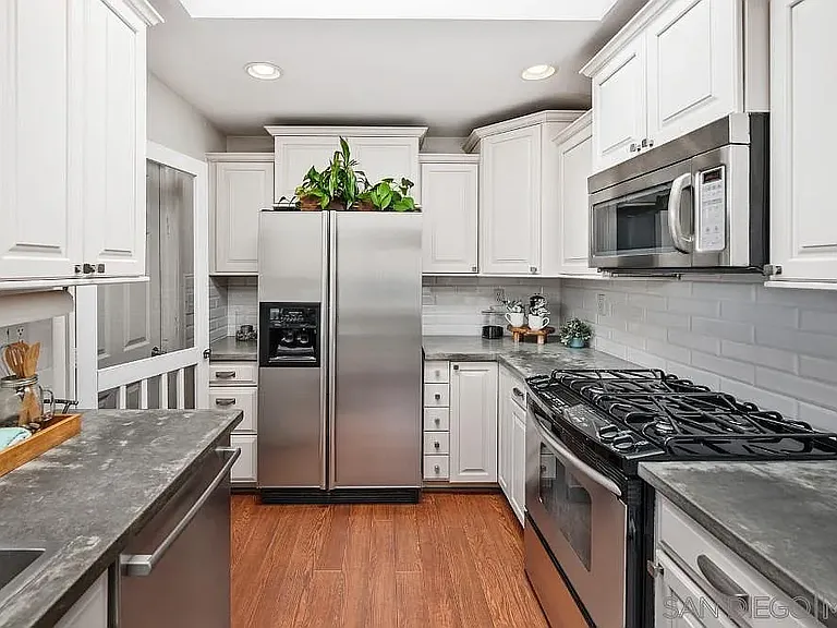 15404 Nawa Ct — Photo 17