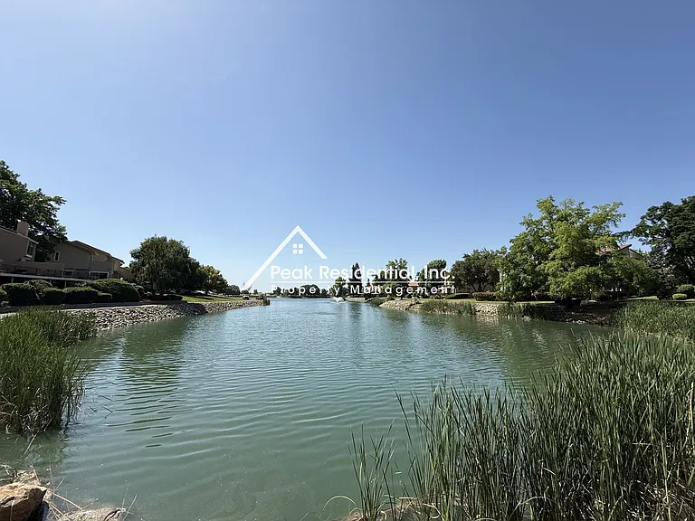 14942 Lago Dr — Photo 7