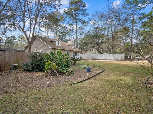 12 Mitchell Ct, Bluffton, SC 29910