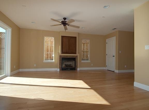 3rd image of 1025 La Costa Ct