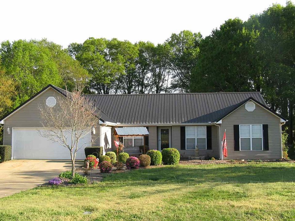 1st image of 138 Starrwood Dr