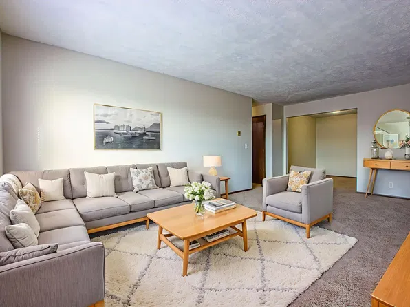 Heartland Apartments, 122 Glass St #B-2, Oakland, IA 51560