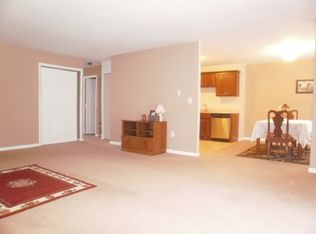 25 Scarborough Ln #25A, Wappingers Falls, NY 12590