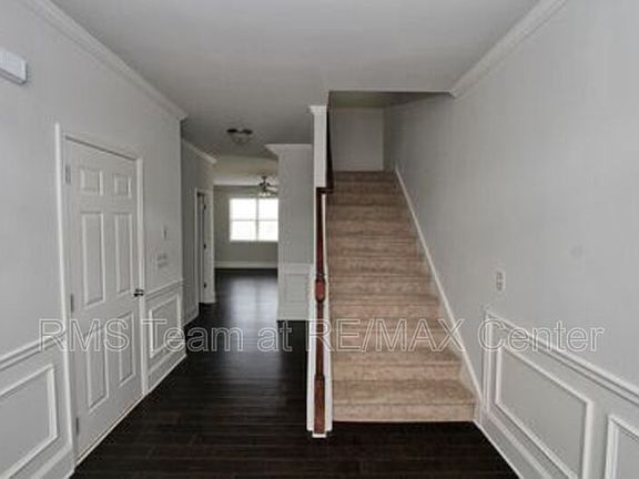 3rd image of 6856 Big Sky Dr