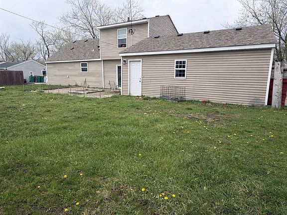 3rd image of 30155 Fort Rd