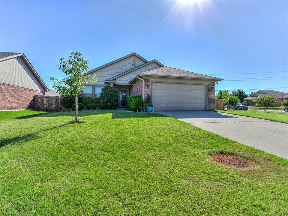 1st image of 2601 Lerkim Ln