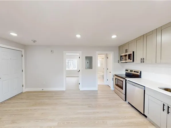 107 S Main St #D, Norwalk, CT 06854